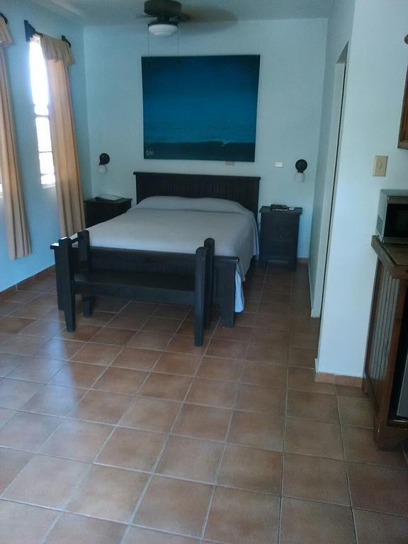 Las Palmas Inn Rincon Ngoại thất bức ảnh